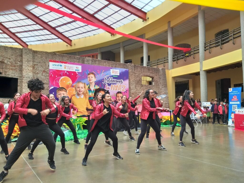 COREOGRAFÍA KAMUK